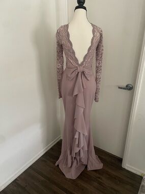 windsor long sleeve maxi dress Windsor Green Off Shoulder Long Sleeve Maxi Dress with Slit Pleated Accents L